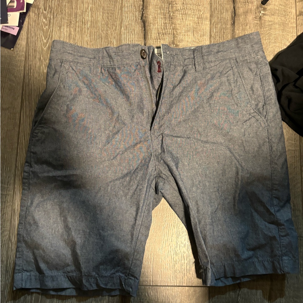 Cotton on 32x30 blue shorts